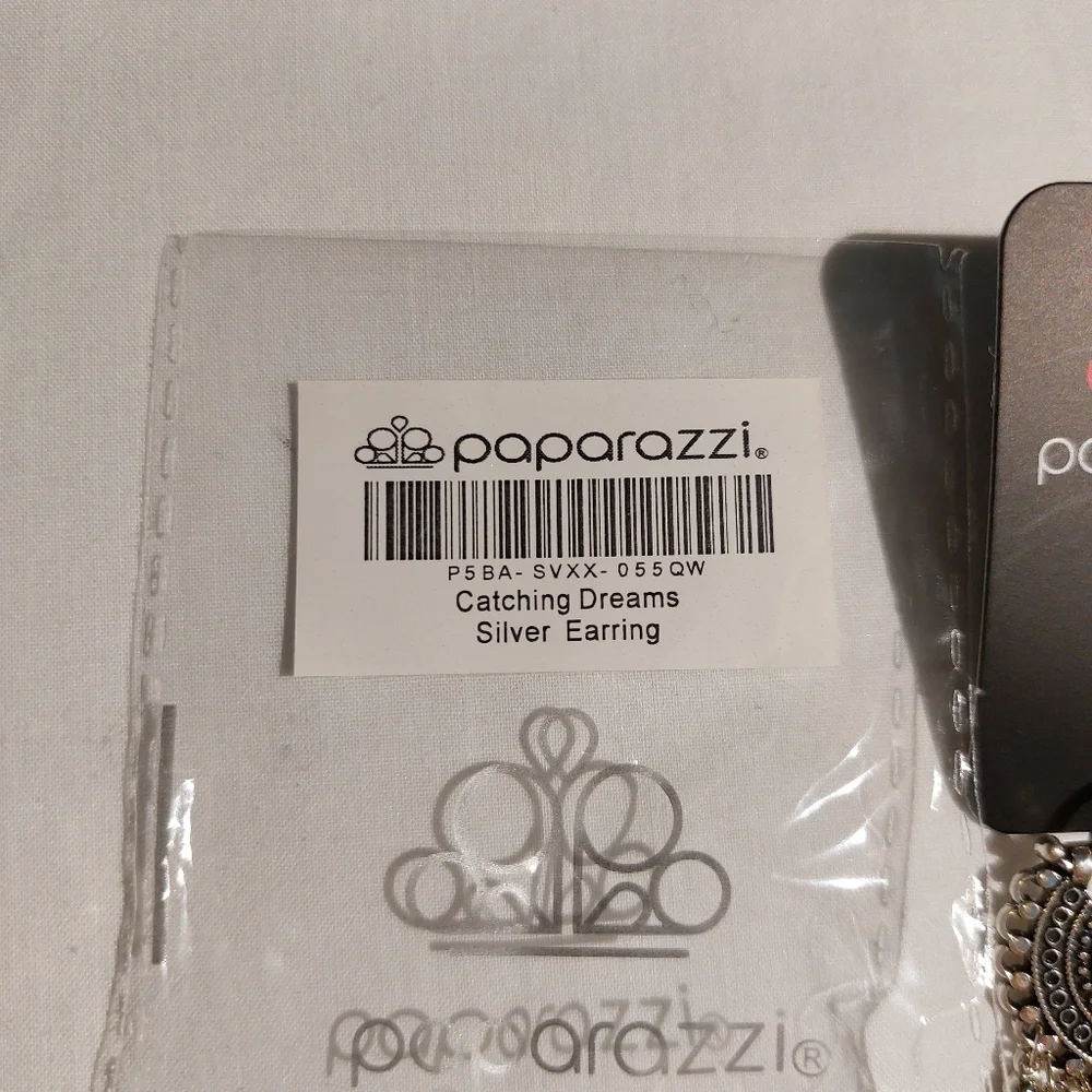 Paparazzi Silver Chandelier Earrings Catching Dreams NWT